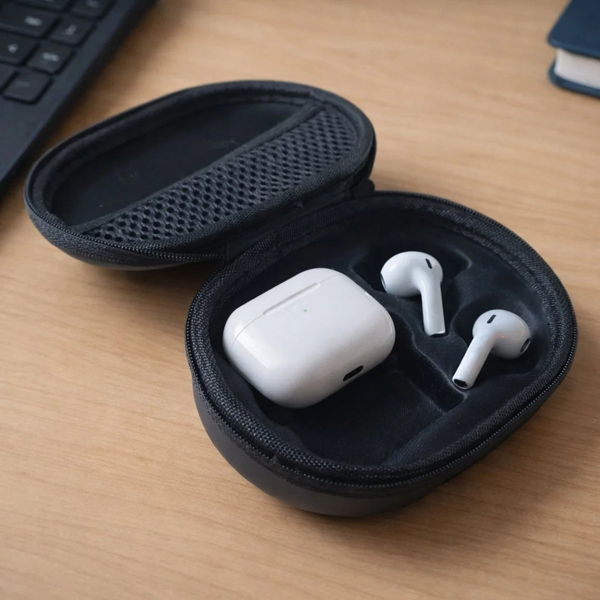 Mix Design Hard Shell Bluetooth Earbuds Protective Case With Zipper (1 Pc)